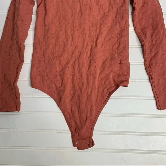 Free People Intimately Seamless Mock Neck Eyelet Bodysuit - Picture 4 of 8